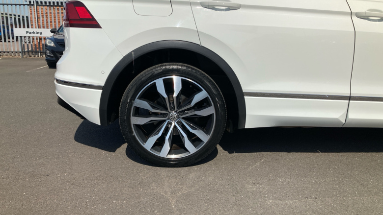 Volkswagen Tiguan 2.0 TDi 150 4Motion R-Line 5dr Diesel Estate